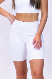 Comfort Biker Short Solid White